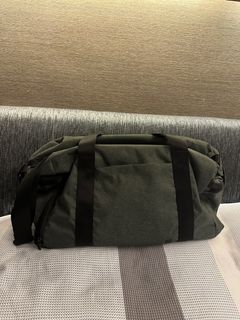 （分類：）位於 。 由 samc1023 提交（商品編號 1335527062，圖片 1）。簡介： 。