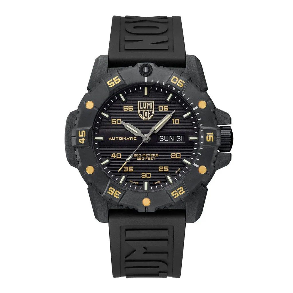 Luminox Swiss Made Master Carbon Limited Edition 038 999 Watch LM3865.GOLD