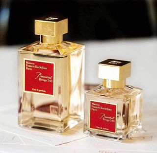 (Category: ) located in . Submitted by perfume.legend (Listing ID 1239078416, Image 1). Description: .