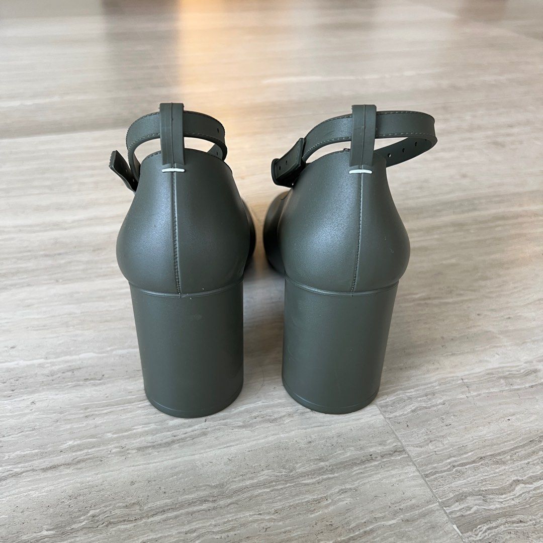Maison Margiela(メゾン マルジェラ)｜TABI MARY JANE/ブラック の通販｜ELLESHOP・(エル・ショップ)