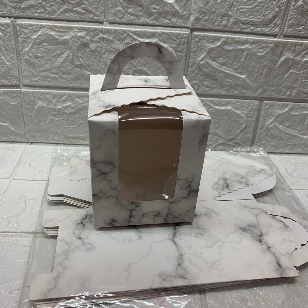 Marble Design Cupcake Box (Category: Storage Boxes & Baskets) located in Manila. Submitted by thekidshop (Listing ID 1335535374, Image 3). Description: .