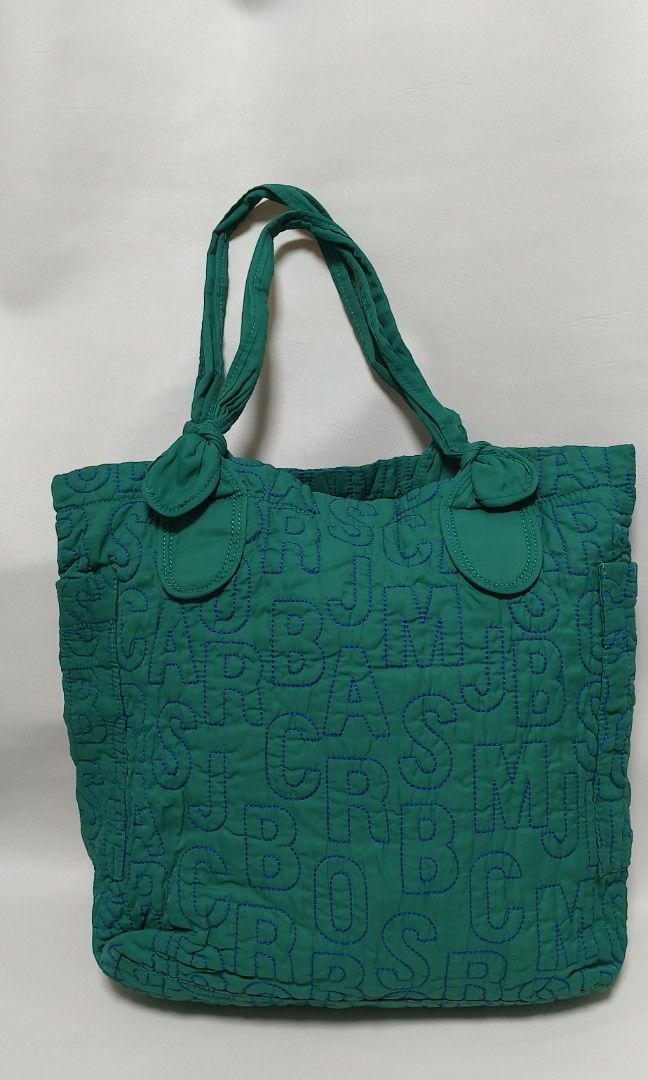 Marc by Marc Jacob's Large Tote Bag (Category: Luxury Bags & Wallets) located in Baguio. Submitted by PreiLoveMaria (Listing ID 1335491601, Image 3). Description: Marc by Marc Jacob's Tote Bag Excellent Condition Large to Large Capacity Please check detailed photos Length: 40 cm Width: 14 cm Height: 40 cm Handle Drop:20 cm Shipping via J&T only No COD and COP ❤️.