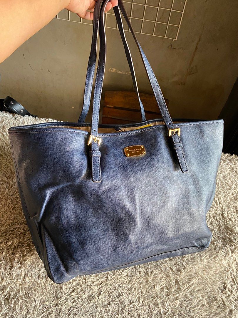 Michael kors cloth bag on sale