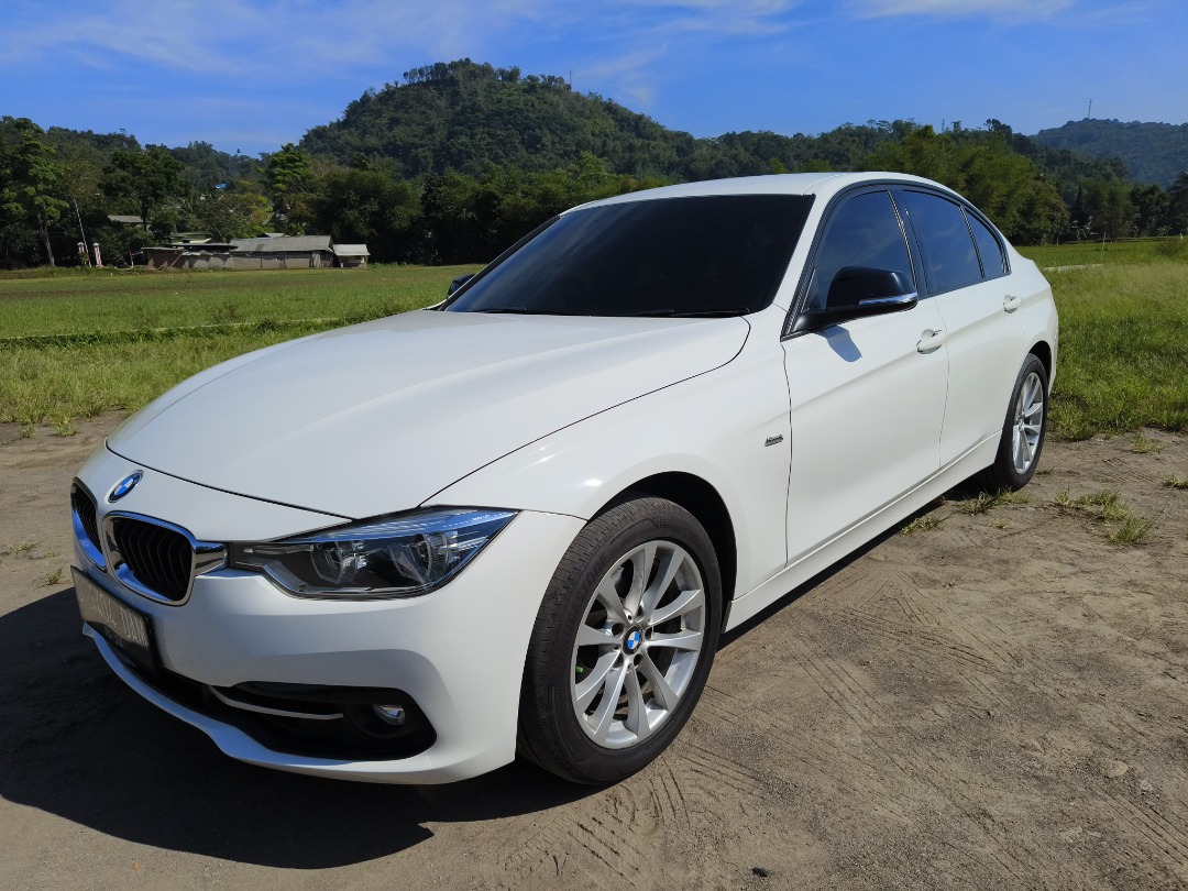 Mobil BMW 320i Sport CKD AT f30 2016, Mobil & Motor, Mobil untuk Dijual ...