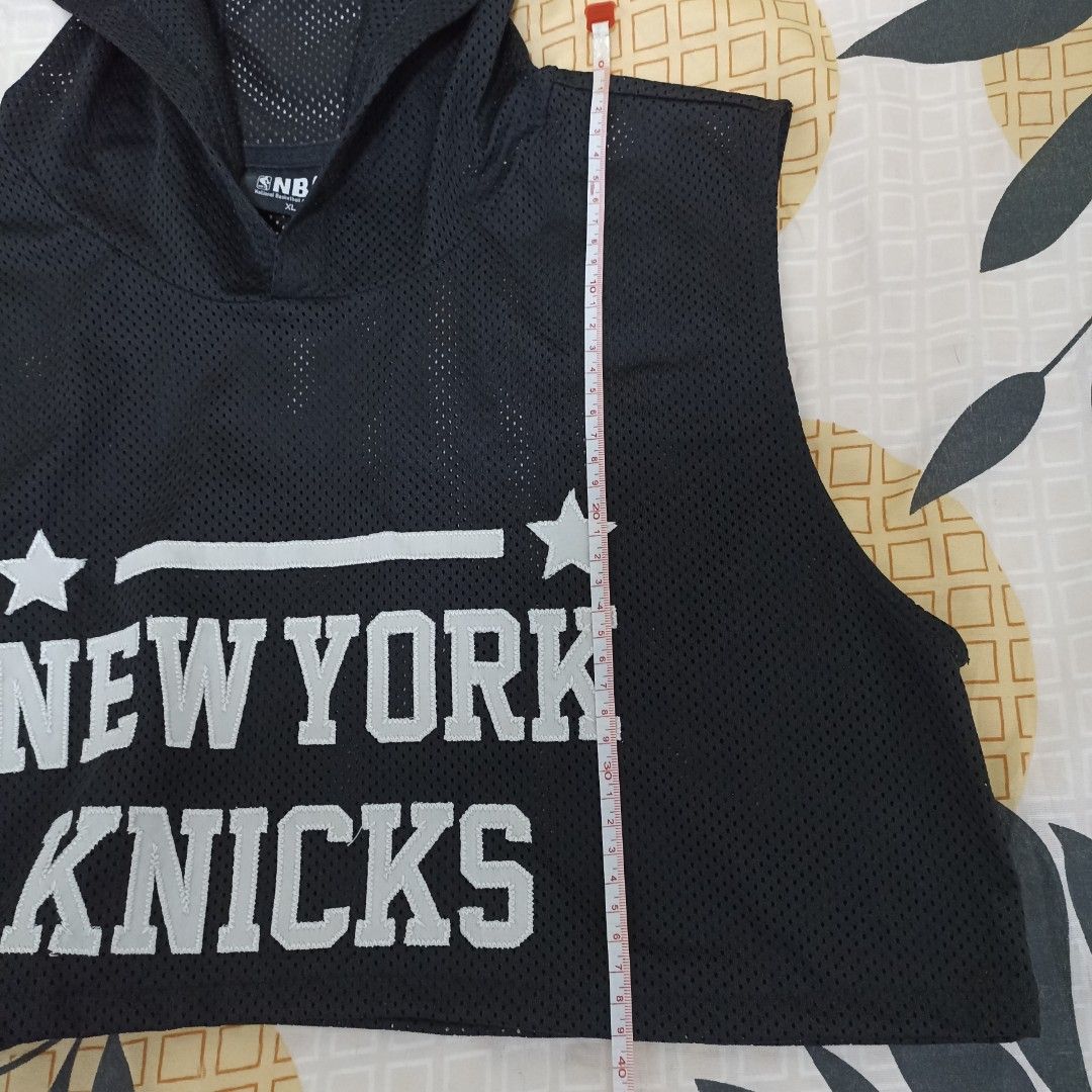 NBA. New York Knicks. Sleeveless Mesh Hoodie