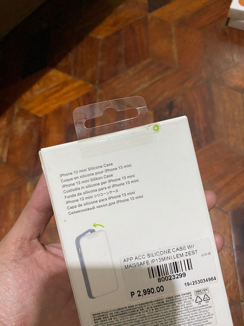 Original Apple Silicone MagSafe Case for iPhone 13 Mini (Category: Cases & Sleeves) located in Manila. Submitted by razelysonn (Listing ID 1335551359, Image 3). Description: All original 101% with srp at the back a question you may ask again in the conversation Question: Is it original? Answer: It is, 101% ORIGINAL Other colors also available FIXED PRICE .
