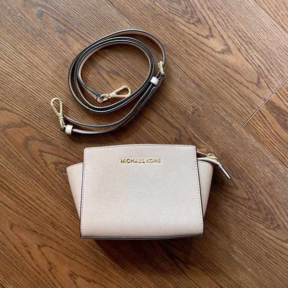 Mk selma mini saffiano leather crossbody top