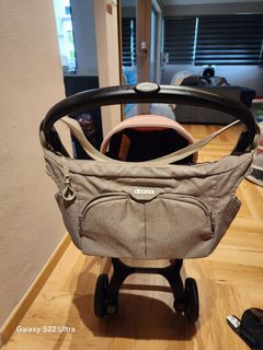 (Category: ) located in . Submitted by arc.boutique (Listing ID 1335515249, Image 1). Description: .