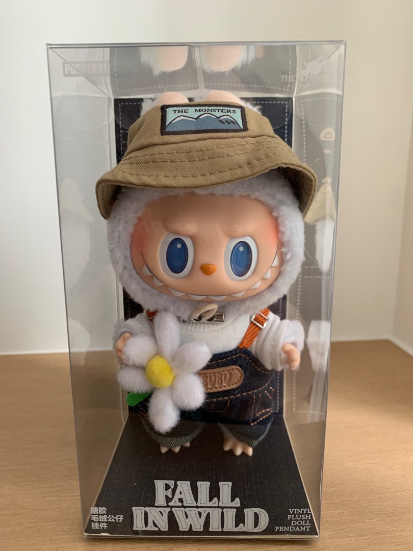 POP MART THE MONSTER LABUBU 春天野在家系列小春野公仔掛件, 興趣及