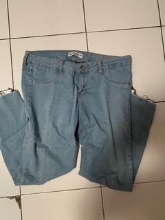 (Kategori: ) berada di . Dikirim oleh b___thingz (ID iklan 1335457289, Gambar 1). Deskripsi: .
