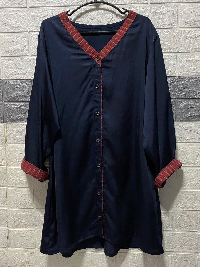 Silk-like elegant Long top or mini dress (Category: Others Tops) located in San Fernando. Submitted by rhap34 (Listing ID 1335458202, Image 1). Description: This is still in decent condition. Used, then stored. Gcash and Bpi modes of payment ✔️ Manage expectations on preloved items ✔️ Ask everything before confirming orders ✔️ Last price posted ✔️ J&T shipping only, no other options for other couriers as this is where I am most accessible at the 