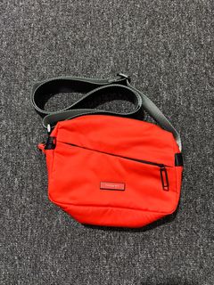 (Kategori: ) berada di . Dikirim oleh thisisatta (ID iklan 1335421255, Gambar 1). Deskripsi: .