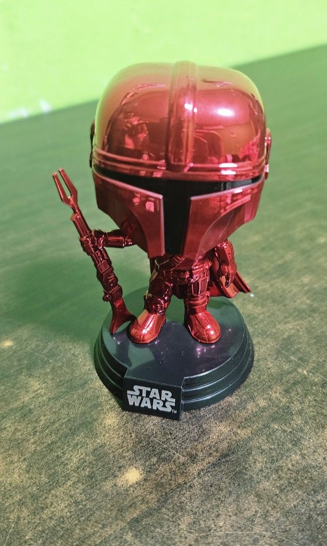 funko mandalorian red chrome