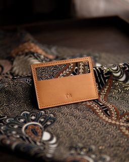 The Ultraslim Collection Collection item 1