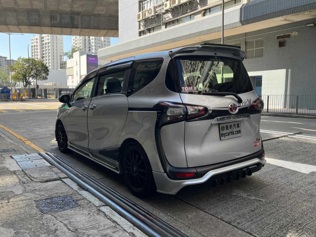 Toyota SIENTA Auto62863130023169113
