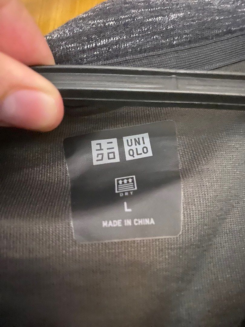 Uniqlo Jacket Grey Large (Category: Coats, Jackets and Outerwear) located in Taguig. Submitted by declutterprince2 (Listing ID 1335424033, Image 2). Description: Uniqlo Jacket Large Used only once No flaws.