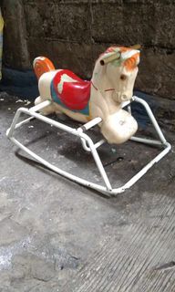 Vintage Joy Rocker Carousel
Rocking Horse 1980;s Roking..