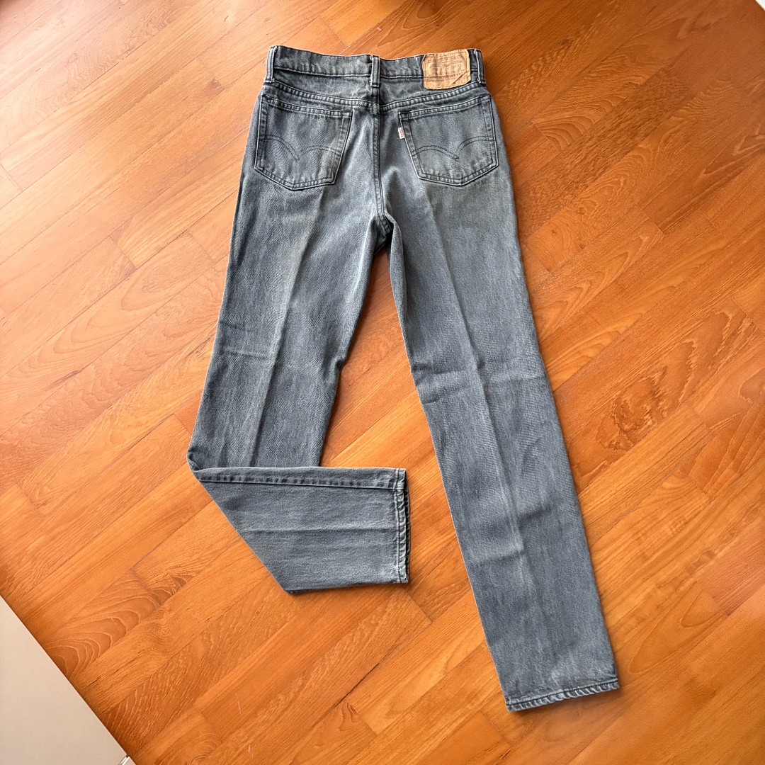 Vintage Levi s 415 Grey Regular Straight Denim Jeans Men s Fashion Bottoms Jeans on Carousell