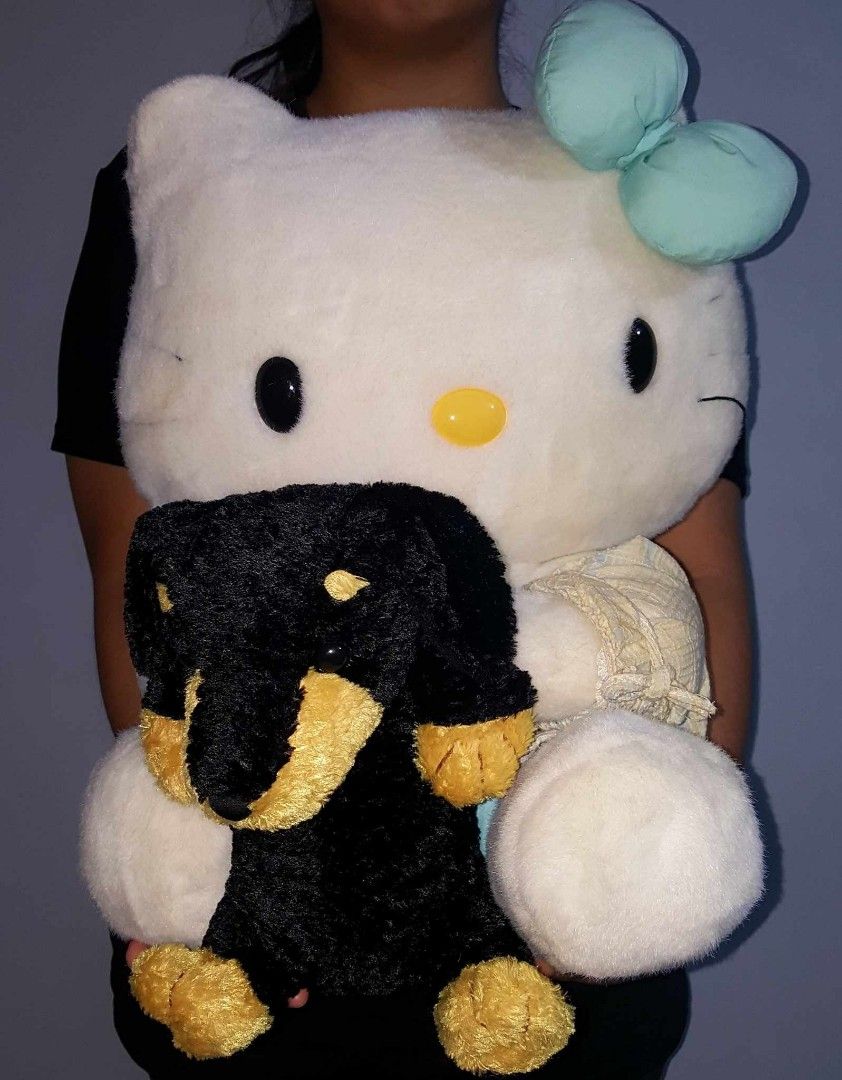 Hello kitty teddy bear human size online