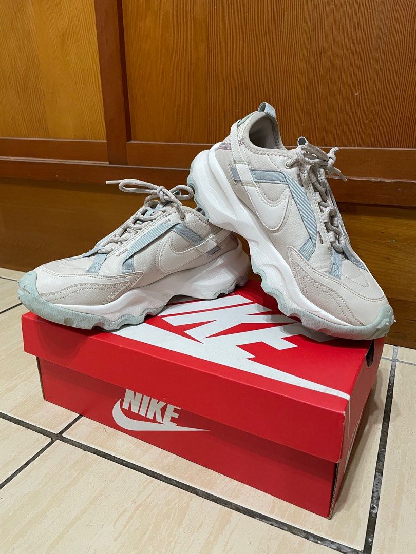 W NIKE TC 7900 老爹鞋 US8 25cm