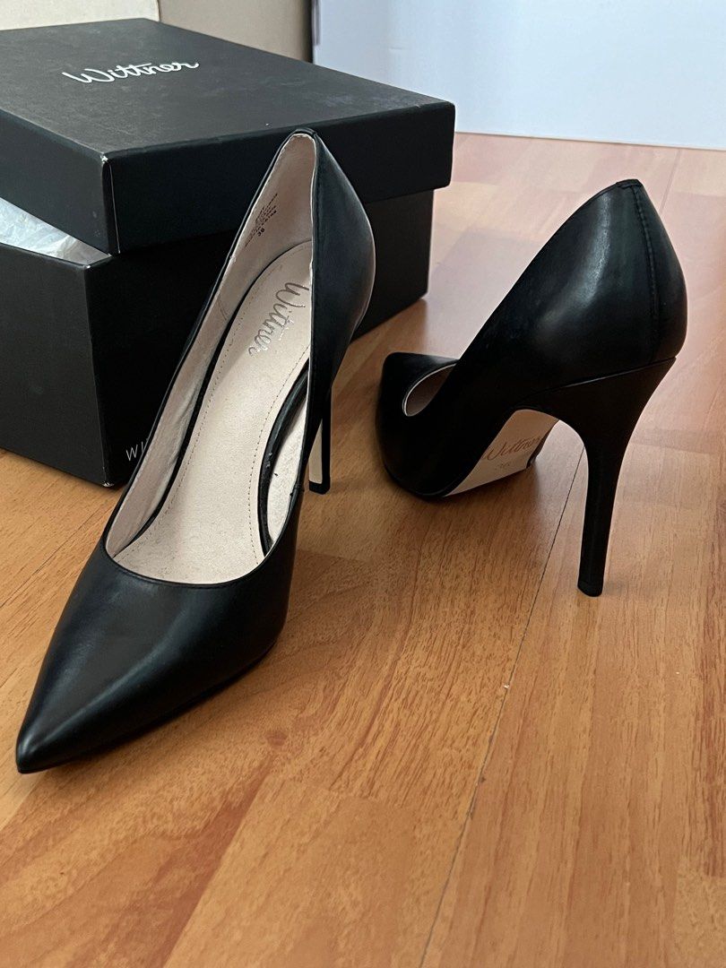Wittner black heels outlet