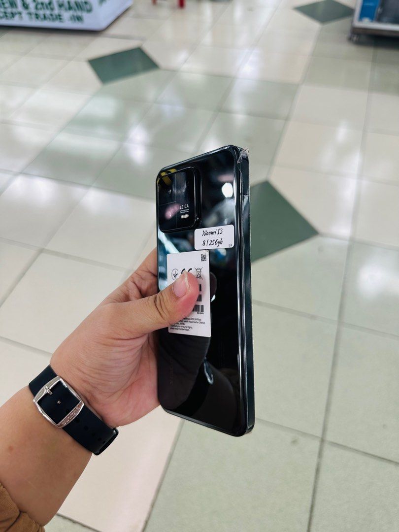 Xiaomi 13 256gb Dualsim FU (Category: Xiaomi) located in San Juan City. Submitted by javedsgadgetshop (Listing ID 1335530923, Image 2). Description: OPEN FOR INSTALLMENT VIA CREDIT CARD/GGIVES/SPAY/BILLEASE & SWAP/TRADE-IN! BUY AND SELL! Quick Specs : Xiaomi 13 •256gb •NTC Variant •Good batt health •Factory Unlock •95% Smoothness •No hidden issue | No Repaired •100% Authentic | Not Refurbished •w/ OEM Charger & store warranty ❣️ - serial can be c