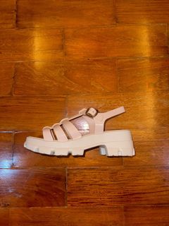 (Category: ) located in . Submitted by antisanant (Listing ID 1335532006, Image 1). Description: .