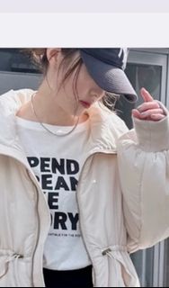 （分類：）位於 。 由 loveshoppingbb 提交（商品編號 1335628868，圖片 1）。簡介： 。