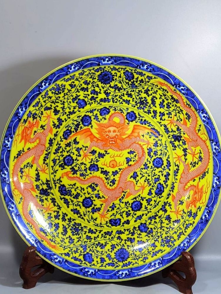 中国美術 古玩 大清乾隆年製 什錦大盤 中国磁器 中国美術 古玩 大清