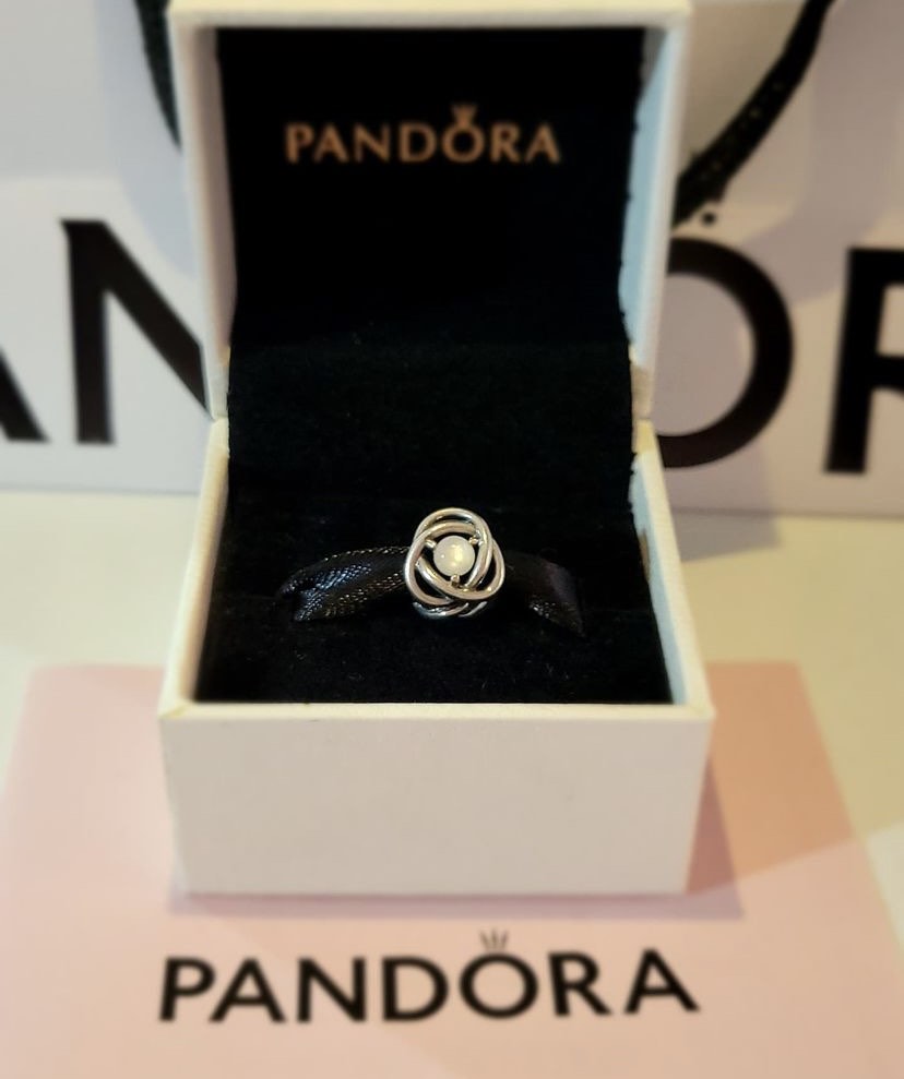 Pandora mother of pearl ring for sale deals