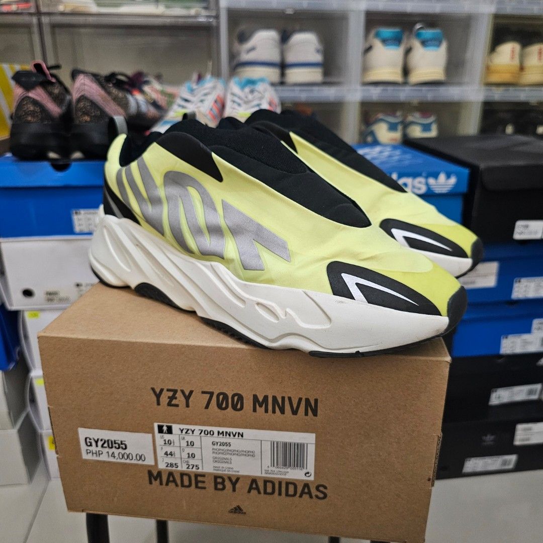 adidas gazelle silver green womens Yeezy Boost 350 V2 'Carbon Beluga' (709)  Twenty Four New York