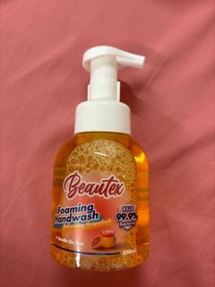 (Category: ) located in . Submitted by joannacx (Listing ID 1335657688, Image 1). Description: .