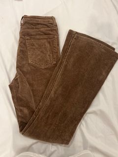 (Category: ) located in . Submitted by kkiswardrobe (Listing ID 1335754880, Image 1). Description: .