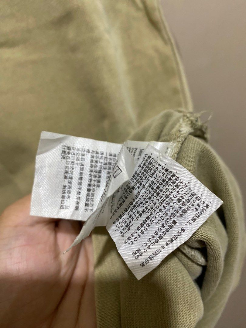 Champion (Category: Tshirts & Polo Shirts ) located in Antipolo. Submitted by lukedd (Listing ID 1335723829, Image 3). Description: champion pocket 22.5x30 complete tags no issue.