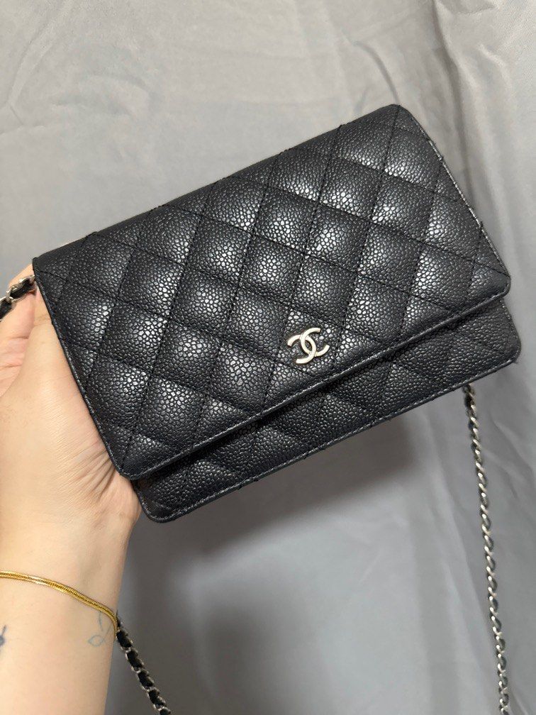 Chanel Wallet On Chain (WOC) in Caviar (Category: Luxury Bags & Wallets) located in Valenzuela. Submitted by loverome (Listing ID 1335749759, Image 2). Description: NGA - Korea Sourced Genuine leather Sticker code intact W/ generic dustbag only Genuine material Silver hardware Manage expectations - this looks vintage with signs of use but still in good condition *no low ballers .