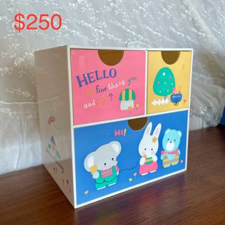 （分類：）位於 。 由 AngelHairair 提交（商品編號 1335644488，圖片 1）。簡介： 。