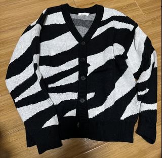 （分類：）位於 。 由 33_kate 提交（商品編號 1335752362，圖片 1）。簡介： 。