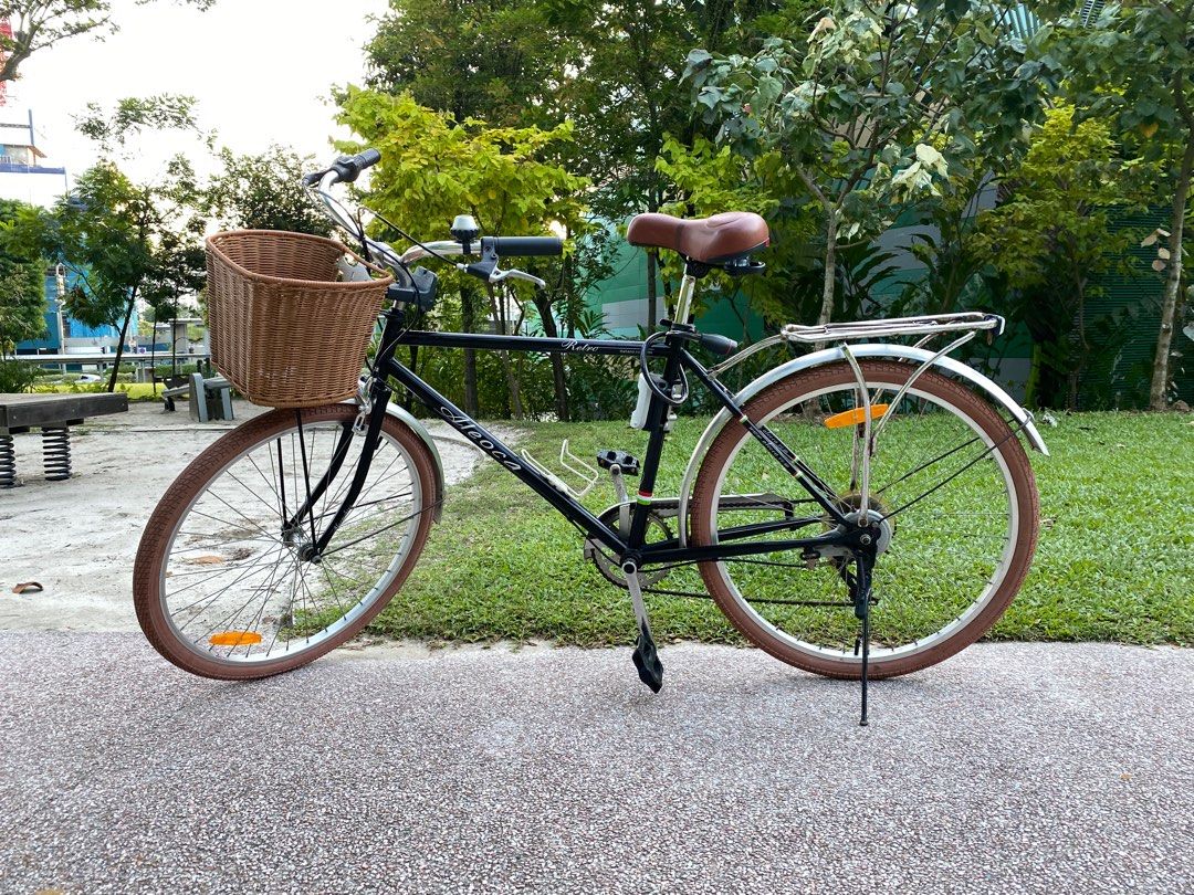 Classic vintage retro city bicycle Sports Equipment Bicycles Parts Bicycles on Carousell