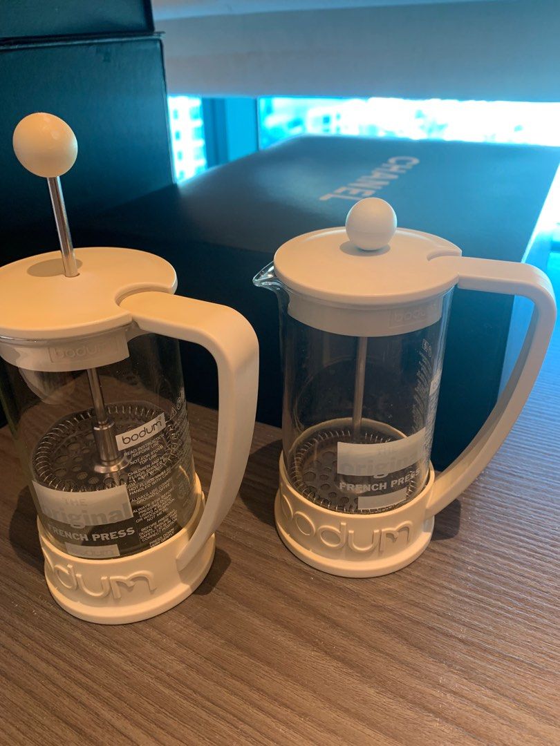 Coffee press (Category: Coffee & Tea Tableware) located in Manila. Submitted by envoguevintage88 (Listing ID 1335784892, Image 1). Description: A stunning pair of bodum french press , single serve . Great for random guests coming over or even your morning ritual! Bought in Paris ..