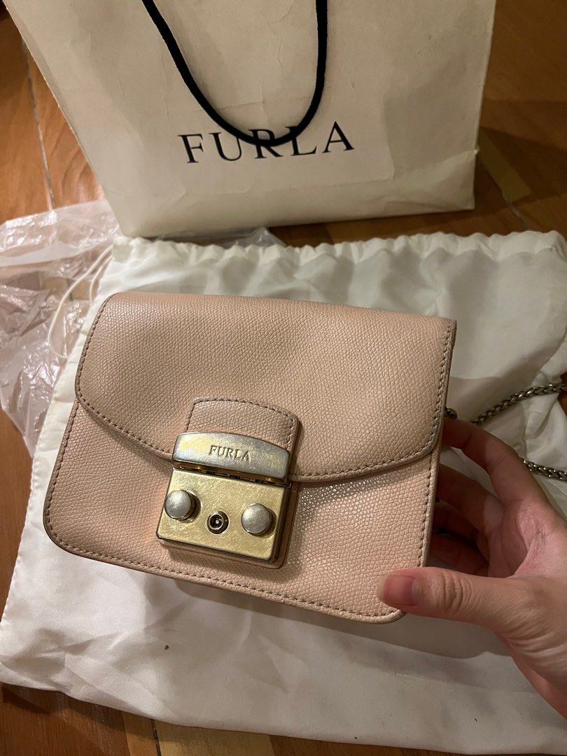 Furla Mini Metropolis Magnolia Furla crossbody sling bag tas wanita tas selempang tas furla Barang Mewah Tas Dompet di Carousell