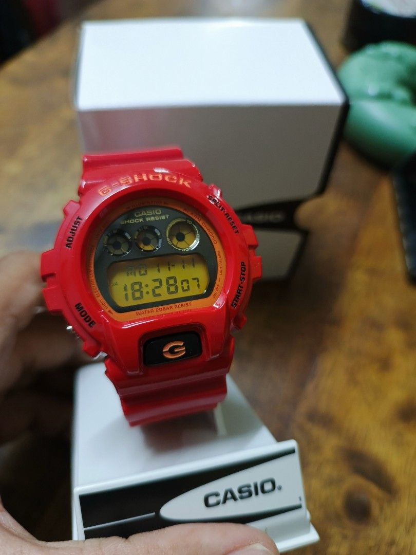 G shock DW6900 CB2 Mael Lambong