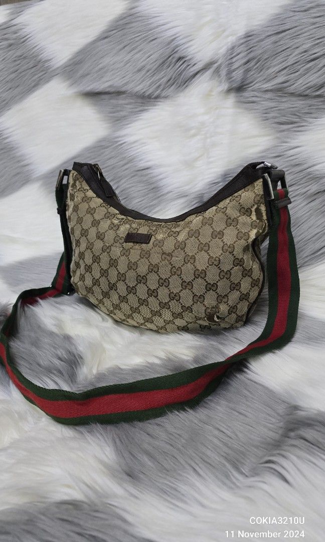 Gucci cross body bag banana Luxury Bags Wallets on Carousell