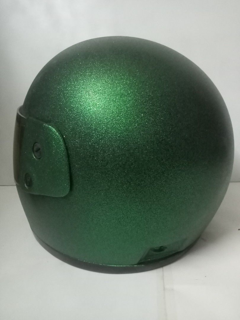 Helmets (Category: Motorbikes) located in Ipoh. Submitted by penzpickers1989 (Listing ID 1335727111, Image 3). Description: *fullface PENGUIN* *Condition lihat gambar* *Rm150 nego* *COD Ipoh sahaja* *Jauh sy pos pakai J&T (dfod)* *Minat kasi Roger (pendok-0135010688).