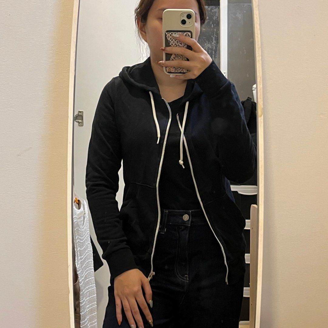 H&m black hoodie deals