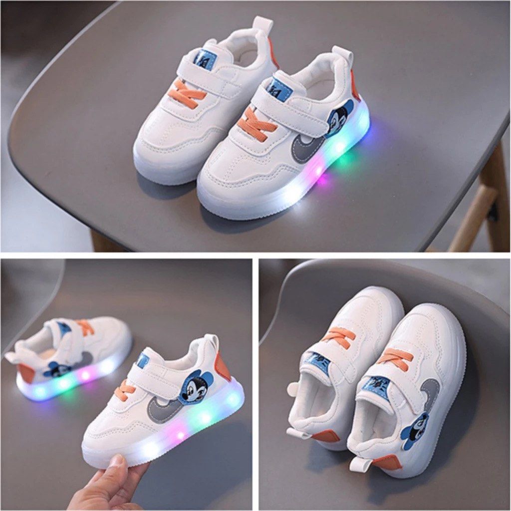 BN Kids shoes sneakers with lights