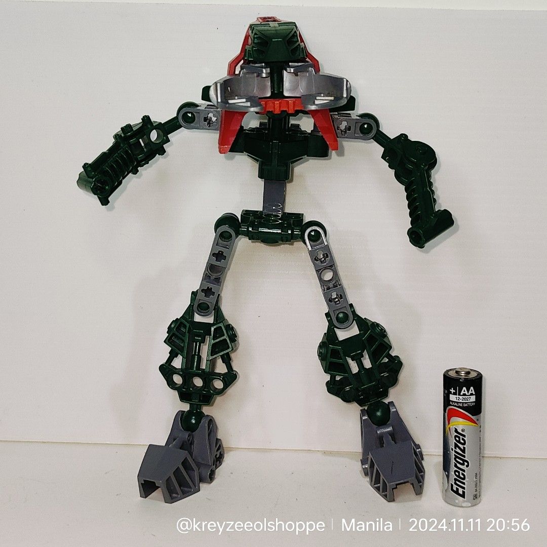 Lego Bionicle (loose) take all (Category: Lego & Building Sets) located in Manila. Submitted by imperialfeline (Listing ID 1335762307, Image 2). Description: dalawa 800 from hk box..