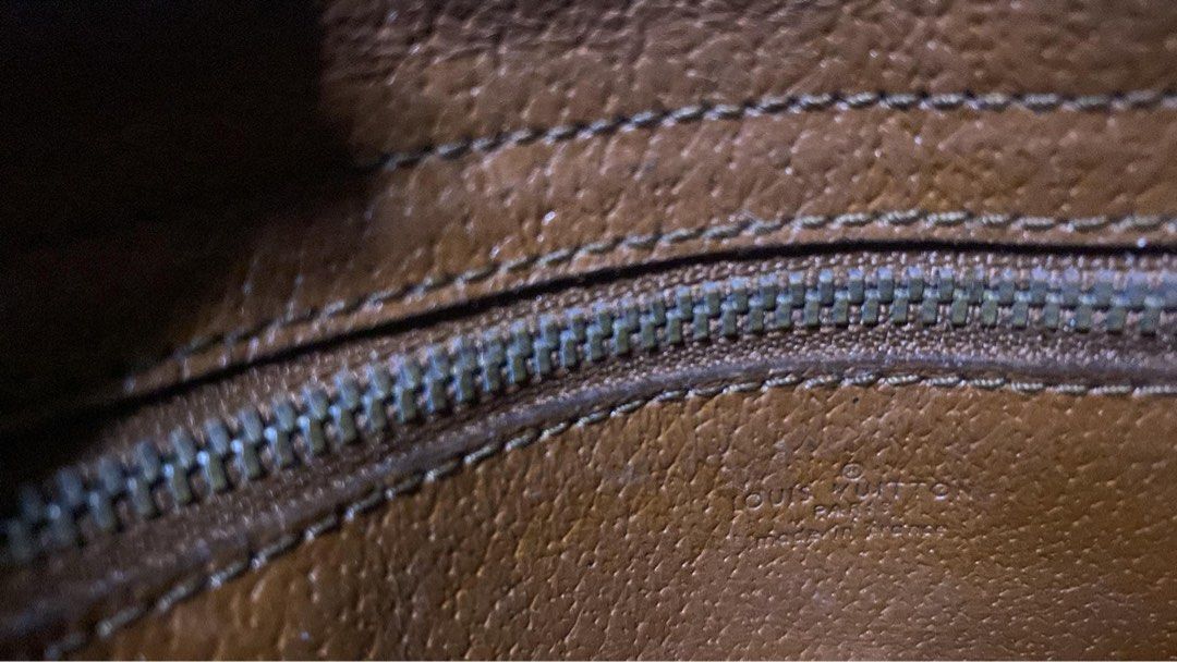 Louis Vuitton vintage project bag (Category: Luxury Bags & Wallets) located in Manila. Submitted by netgnet (Listing ID 1335667816, Image 3). Description: Louis Vuitton orig vintage Project bag.