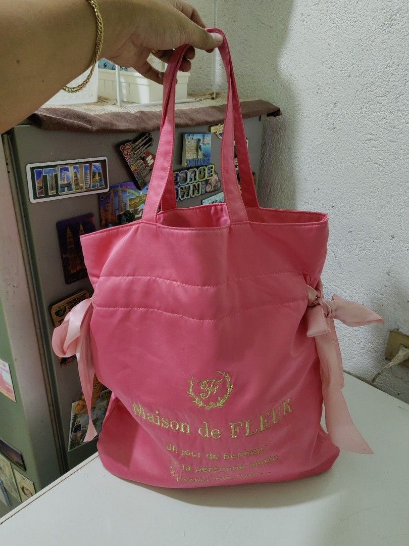 MAISON DE FLEUR (Category: Luxury Bags & Wallets) located in Davao. Submitted by daneyvintage (Listing ID 1335776437, Image 1). Description: japan source.
