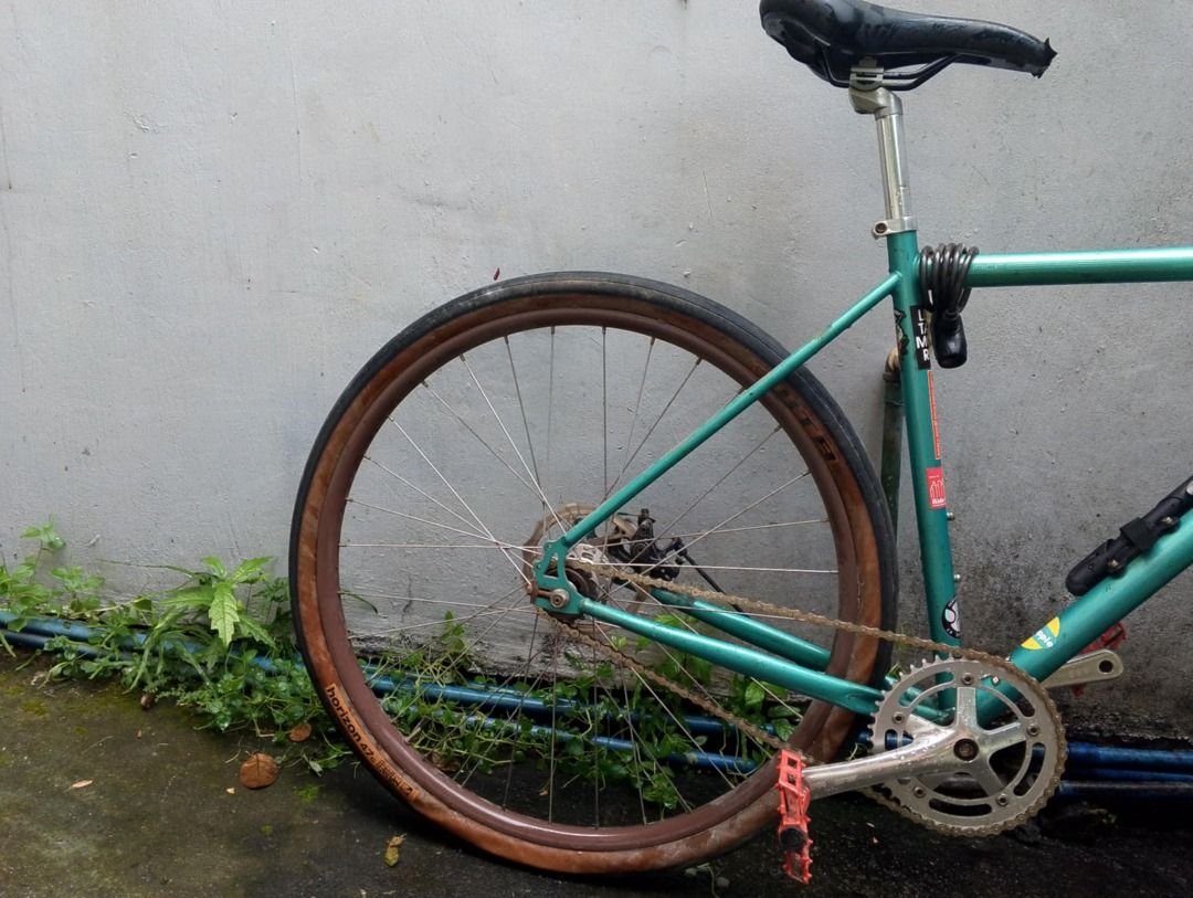 Mongoose Maurice. Single Speed Freewheel. For 5 5 to 5 8 Negotiable for replacement interior of back wheel and bar tape Parts out available. Sports Equipment Bicycles Parts Bicycles on Carousell