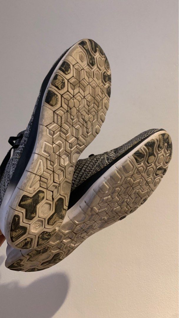 Nike (Category: Sneakers) located in Pasig City. Submitted by angelajuan_ (Listing ID 1335657570, Image 3). Description: Nike Free Flyknit 5.0 RFS: decluttering.